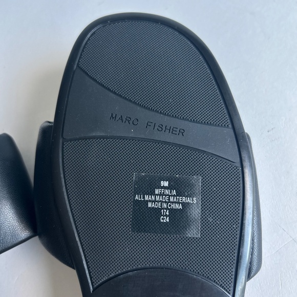 New Marc Fisher Black Man Made Leather Rubber Outsole Flip Flops size 9 - Picture 9 of 11